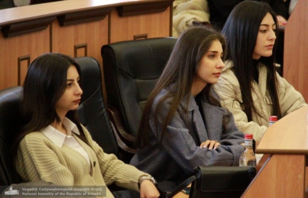 Խորհրդարանական շաբաթ