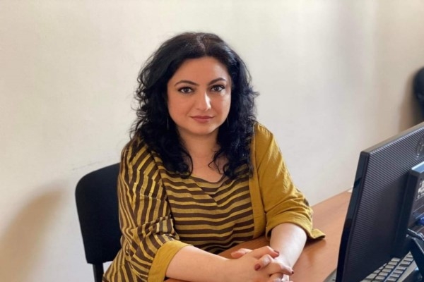 Մայրաքաղաք․ Լենա Սիմոնյան