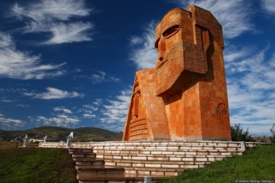 Ո՞ւմ ձեռքերում է Արցախի ճակատագիրը