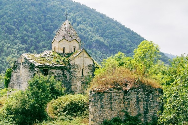Երից մանկանց վանք