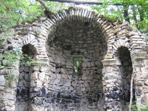 Մեր կողքին. Անուշիկ Ասրյան