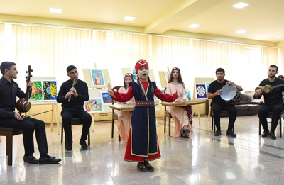 Նկարները տարբեր էին, պատկերված կարոտը՝ նույնը