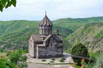 Բերձորն ու Աղավնոն պետք է տարհանվեն․ ի՞նչ ճակատագիր կունենան եկեղեցիները