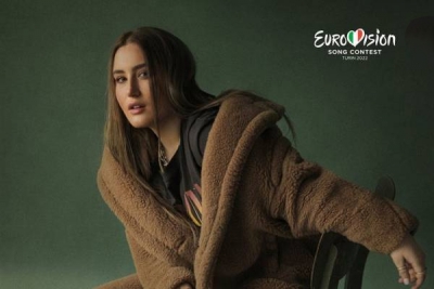 Ռոզա Լինը պաշտոնապես դարձել է  Columbia Records-ի արտիստ