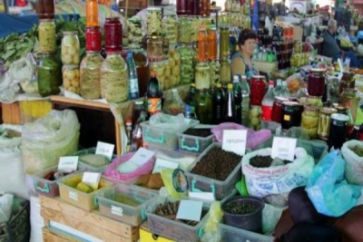 Շրջափակման 8-րդ օրը՝ մտքեր ու հույսեր ստեփանակերտյան շուկայից