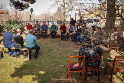 Գյուղը՝ զենքով, այգին ջրով կպահվի