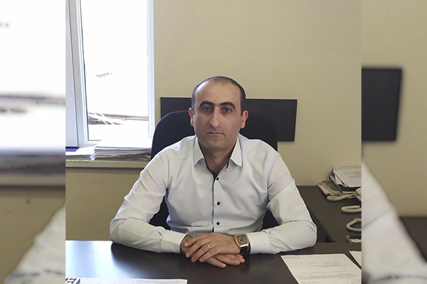 Մայրաքաղաք․ Գագիկ Պողոսյան