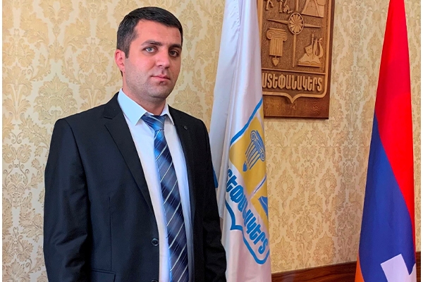 Մայրաքաղաք․ Գևորգ Առուշանյան