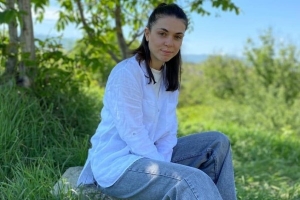 Կենարար․ Անուշ Եսայան