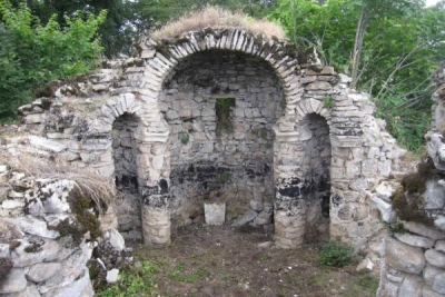 Օխտը դռնի վանք